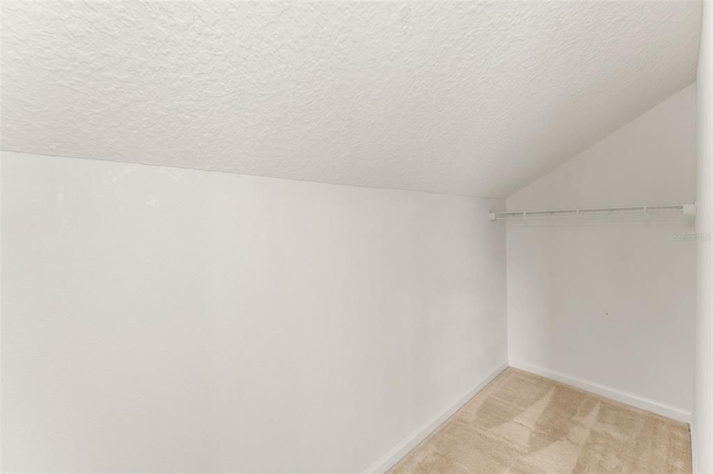 В аренду: $2,800 (5 спален, 4 ванн, 2736 Квадратных фут)