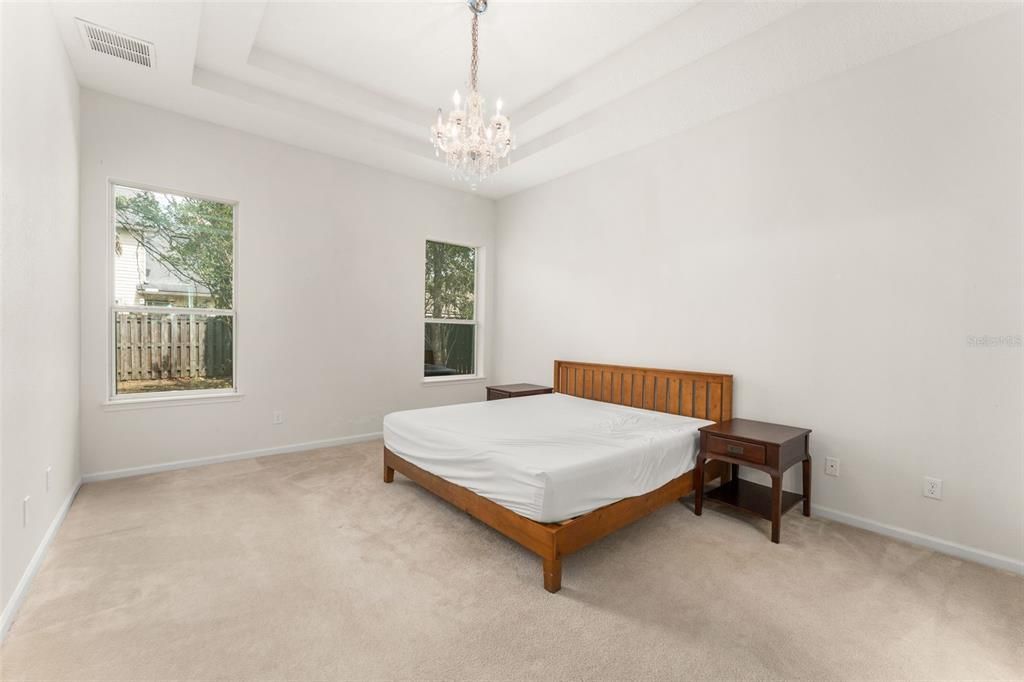 В аренду: $2,800 (5 спален, 4 ванн, 2736 Квадратных фут)