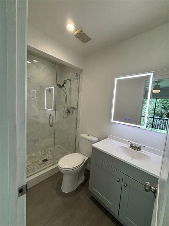 В аренду: $1,950 (2 спален, 2 ванн, 1120 Квадратных фут)
