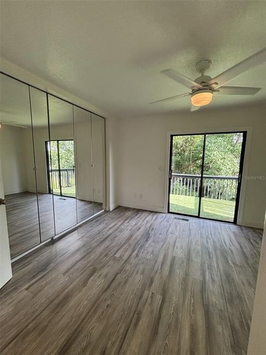 В аренду: $1,950 (2 спален, 2 ванн, 1120 Квадратных фут)