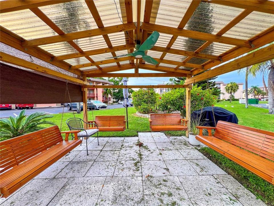En Venta: $99,900 (2 camas, 1 baños, 912 Pies cuadrados)