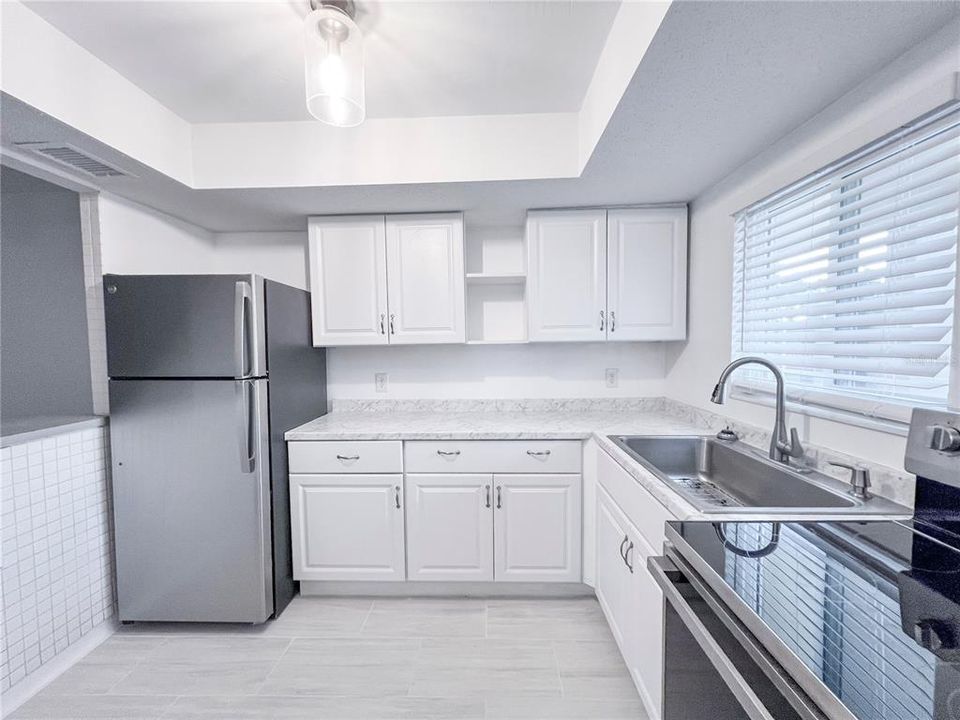 En Venta: $99,900 (2 camas, 1 baños, 912 Pies cuadrados)