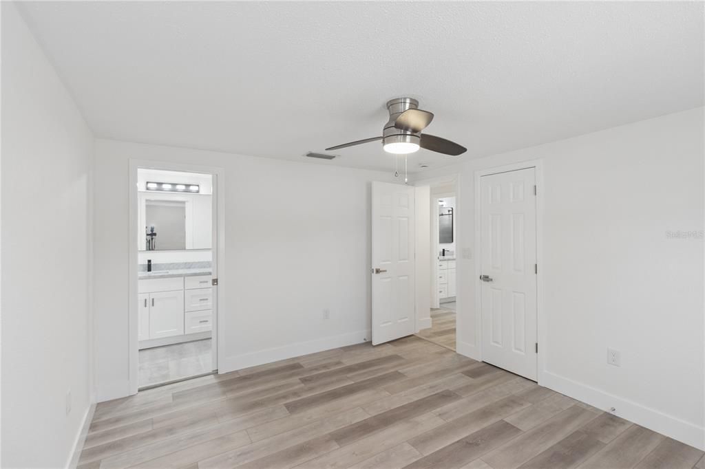 В аренду: $6,500 (4 спален, 3 ванн, 2394 Квадратных фут)