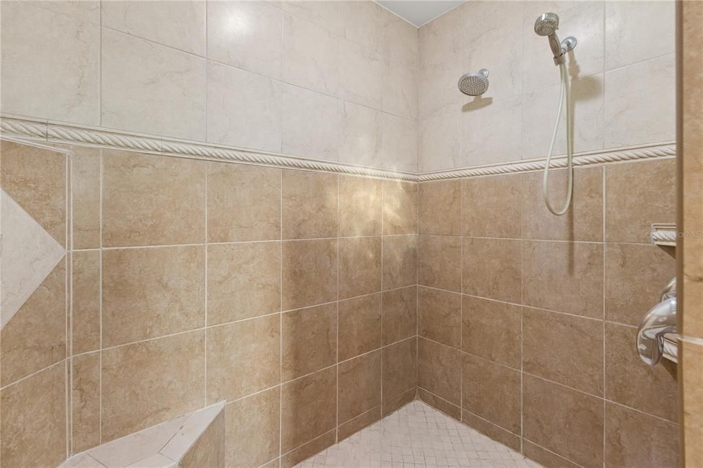В аренду: $6,500 (4 спален, 3 ванн, 2394 Квадратных фут)