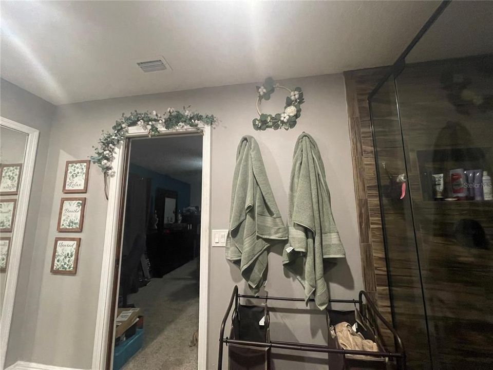 En Venta: $490,000 (4 camas, 3 baños, 2400 Pies cuadrados)