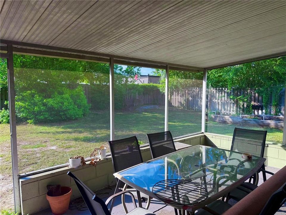 En Venta: $490,000 (4 camas, 3 baños, 2400 Pies cuadrados)