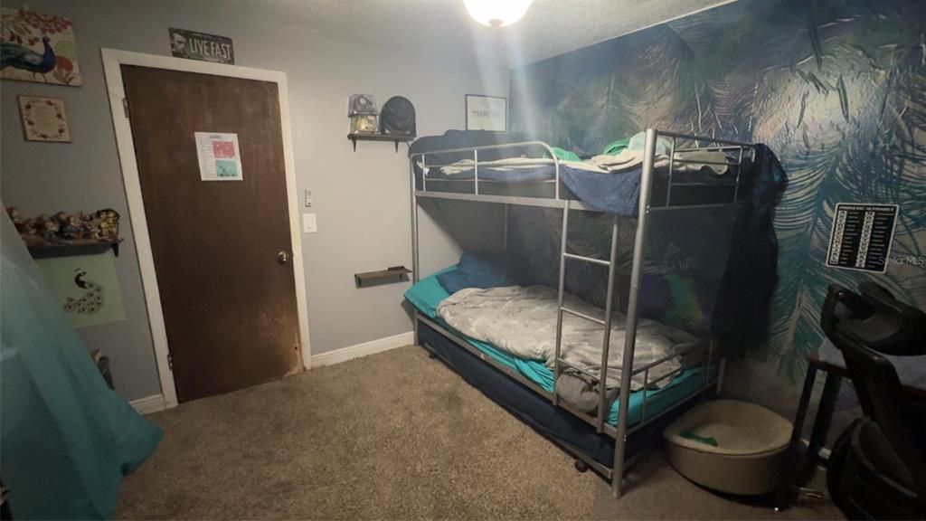 En Venta: $490,000 (4 camas, 3 baños, 2400 Pies cuadrados)