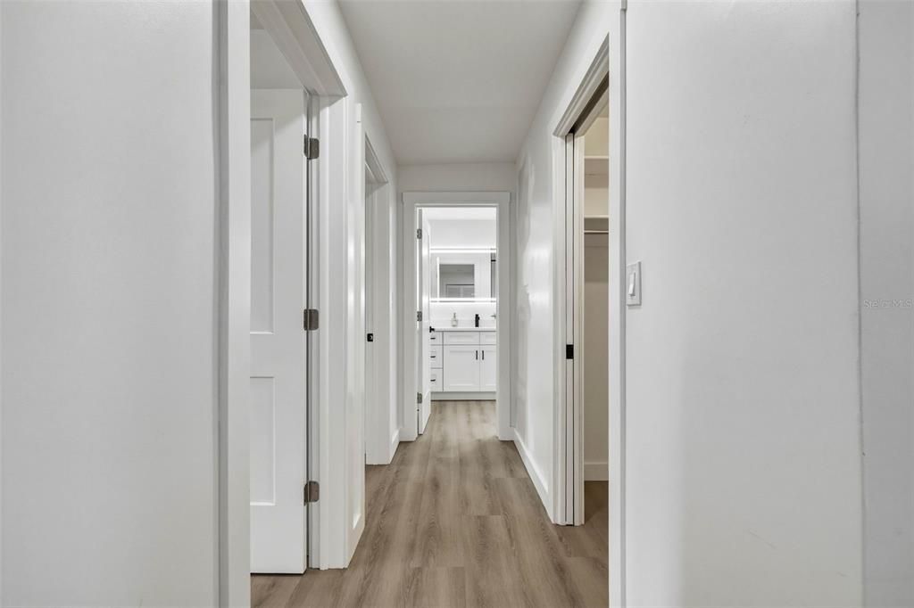 En Venta: $574,900 (4 camas, 2 baños, 2359 Pies cuadrados)