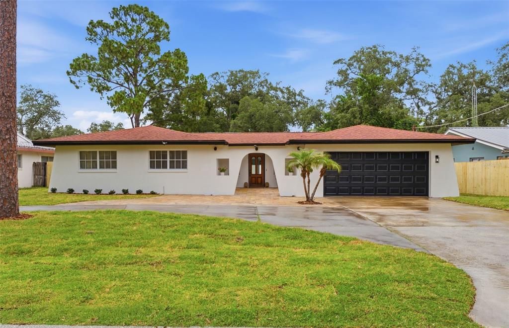 En Venta: $574,900 (4 camas, 2 baños, 2359 Pies cuadrados)