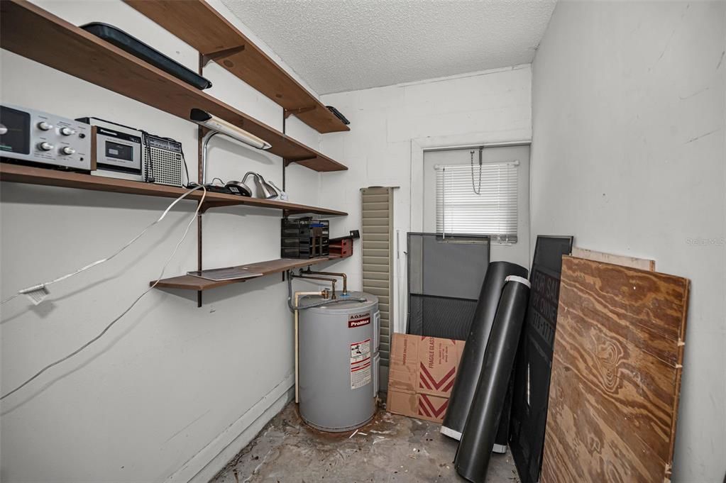 Activo con contrato: $320,000 (3 camas, 2 baños, 1820 Pies cuadrados)