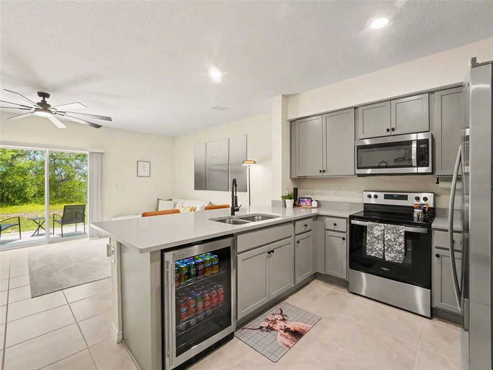 На продажу: $287,500 (3 спален, 2 ванн, 1515 Квадратных фут)