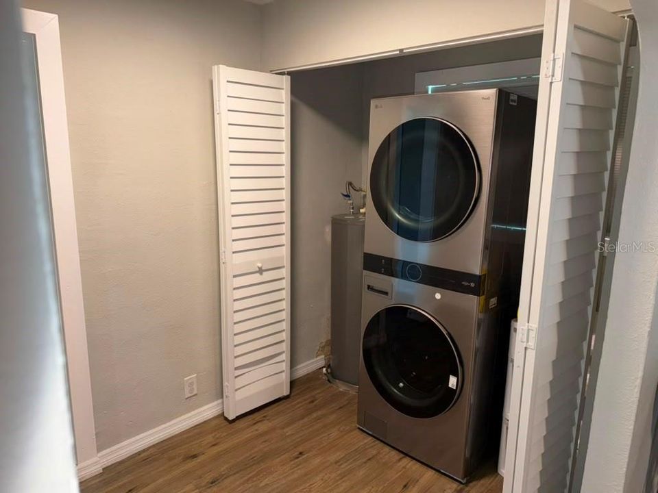 На продажу: $390,000 (3 спален, 2 ванн, 1300 Квадратных фут)