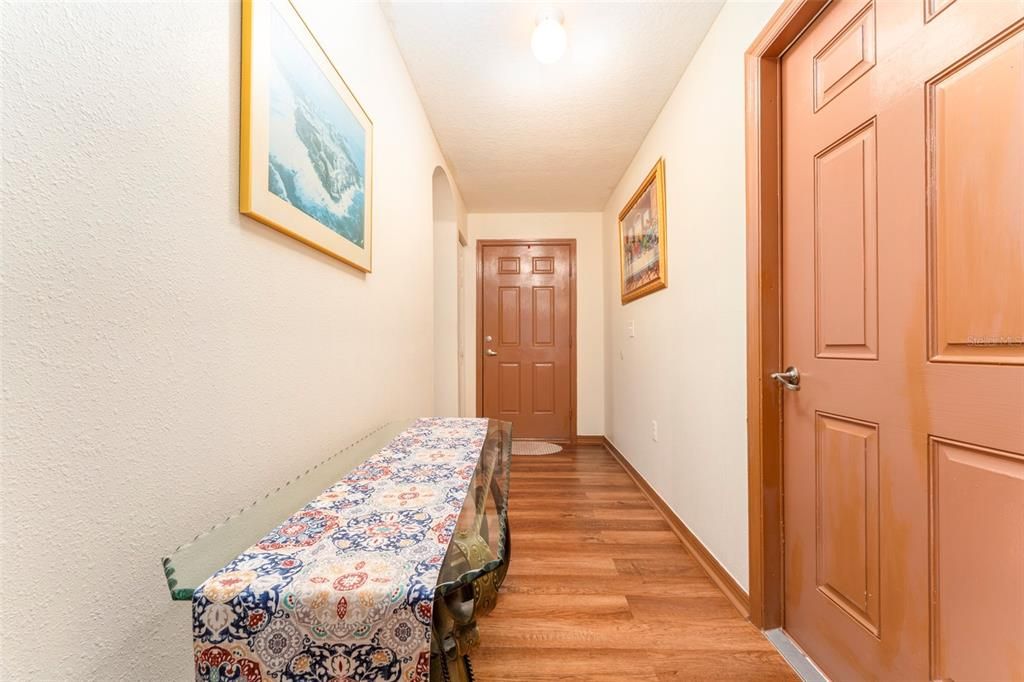 For Sale: $267,900 (3 beds, 2 baths, 1444 Square Feet)