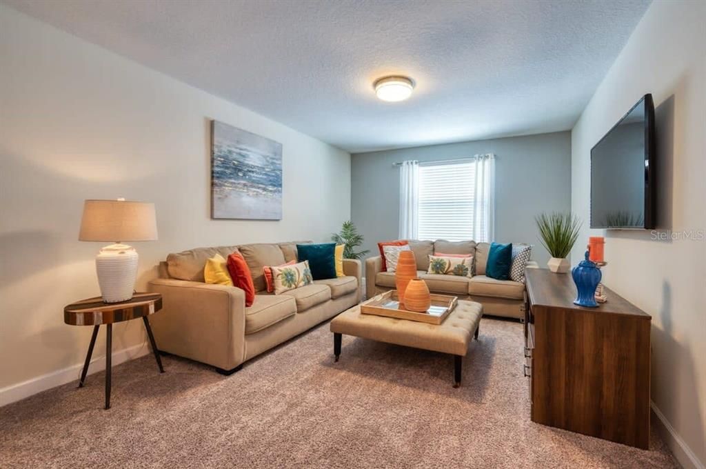 En Venta: $819,000 (6 camas, 6 baños, 3291 Pies cuadrados)