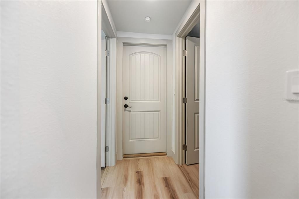 For Sale: $489,000 (3 beds, 2 baths, 1200 Square Feet)