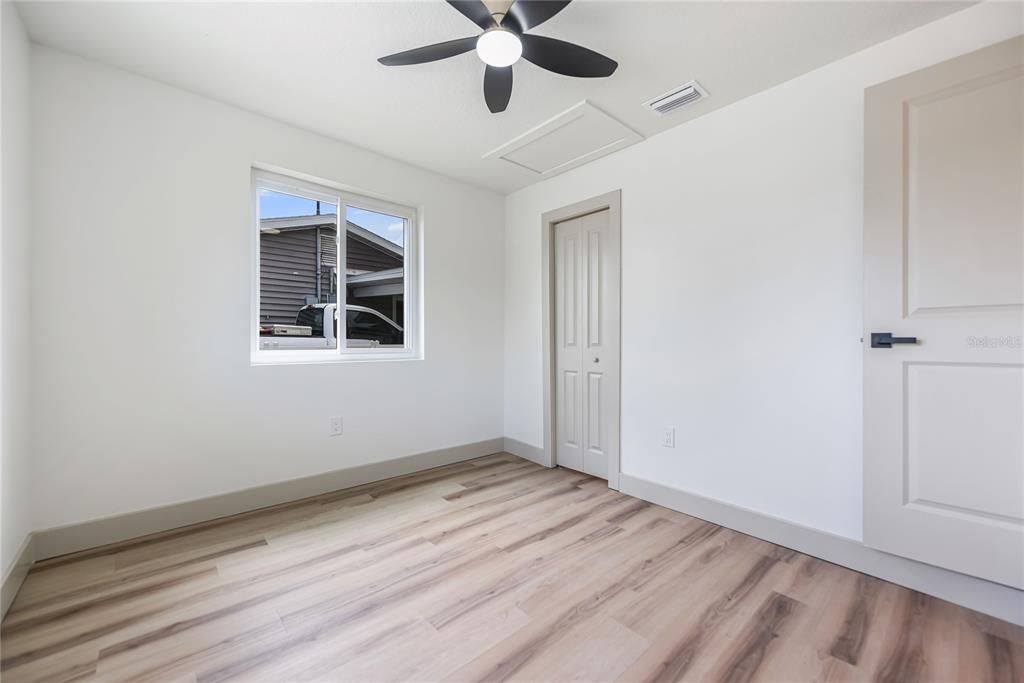 For Sale: $489,000 (3 beds, 2 baths, 1200 Square Feet)