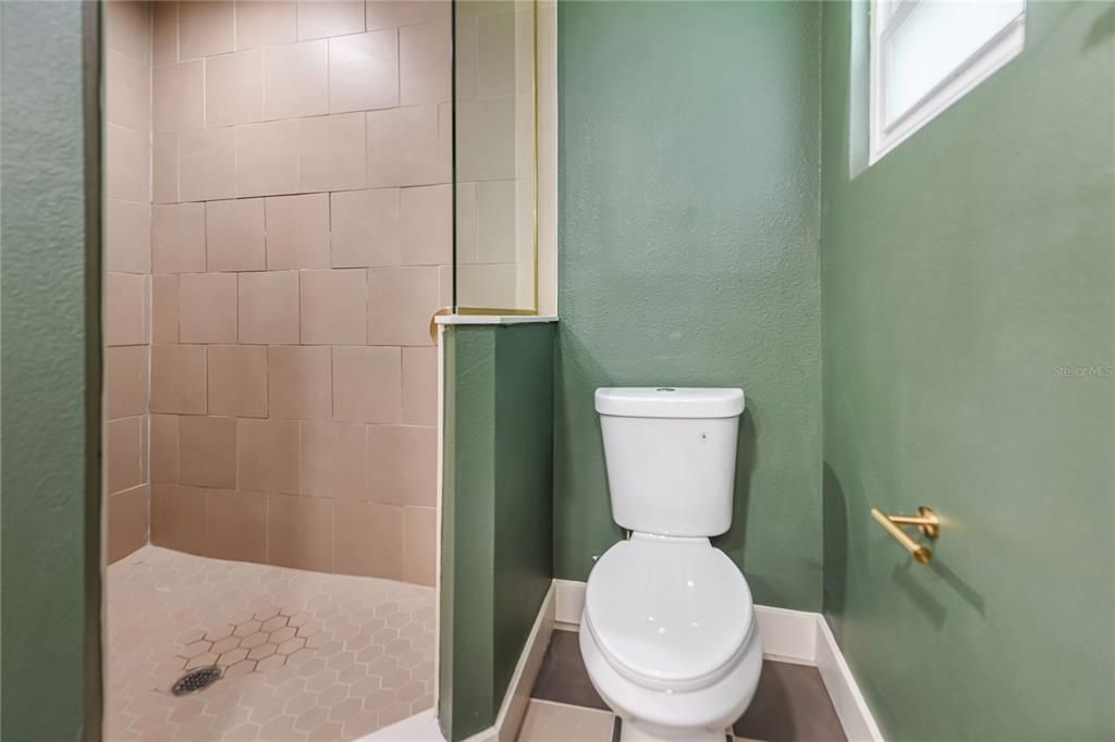 For Sale: $489,000 (3 beds, 2 baths, 1200 Square Feet)