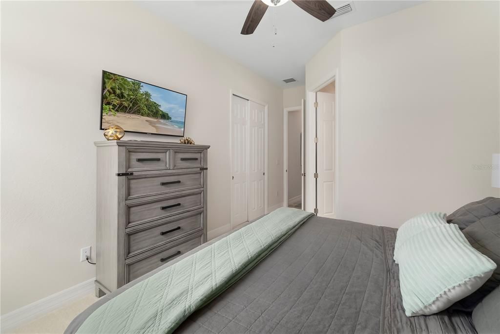Active With Contract: $1,100,000 (3 beds, 3 baths, 2440 Square Feet)