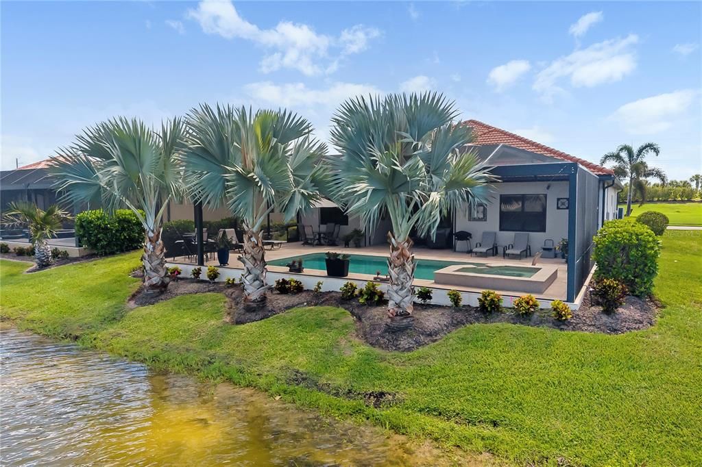 Active With Contract: $1,100,000 (3 beds, 3 baths, 2440 Square Feet)
