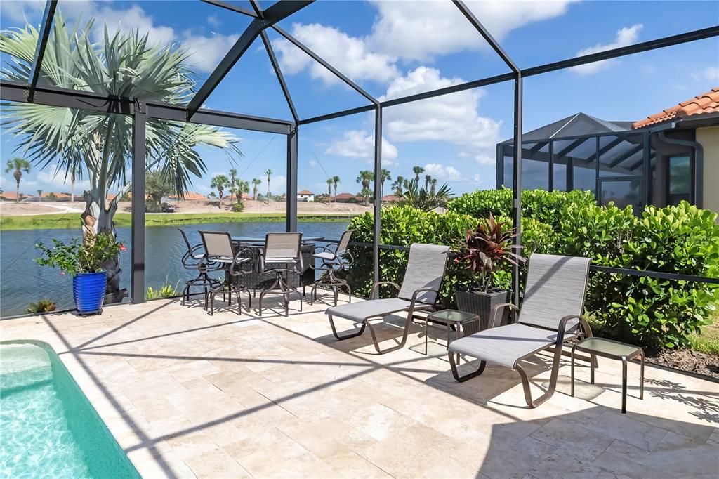 Active With Contract: $1,100,000 (3 beds, 3 baths, 2440 Square Feet)