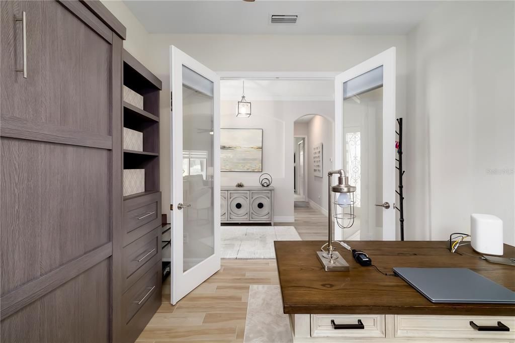 Active With Contract: $1,100,000 (3 beds, 3 baths, 2440 Square Feet)