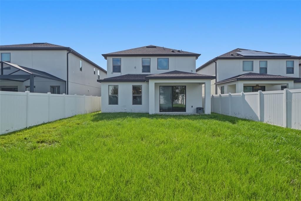 En Venta: $610,000 (4 camas, 3 baños, 2505 Pies cuadrados)