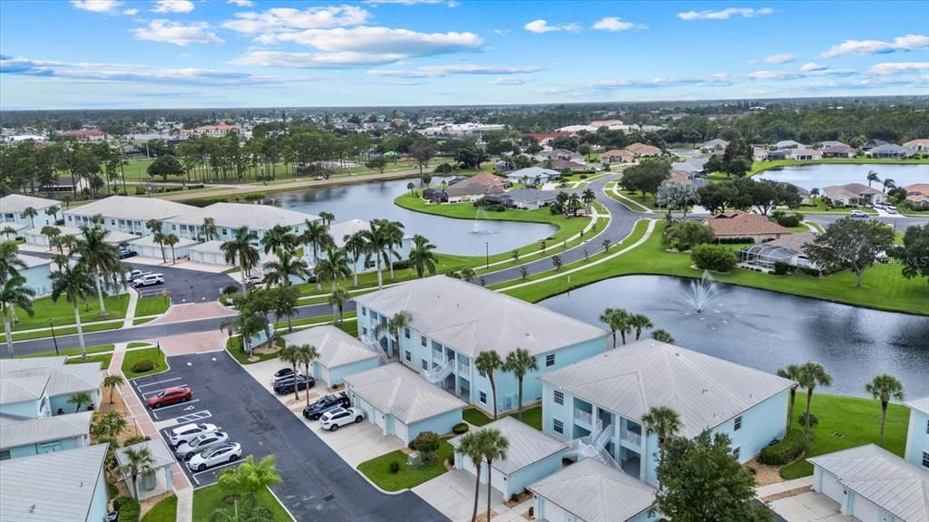 En Venta: $233,000 (2 camas, 2 baños, 1168 Pies cuadrados)