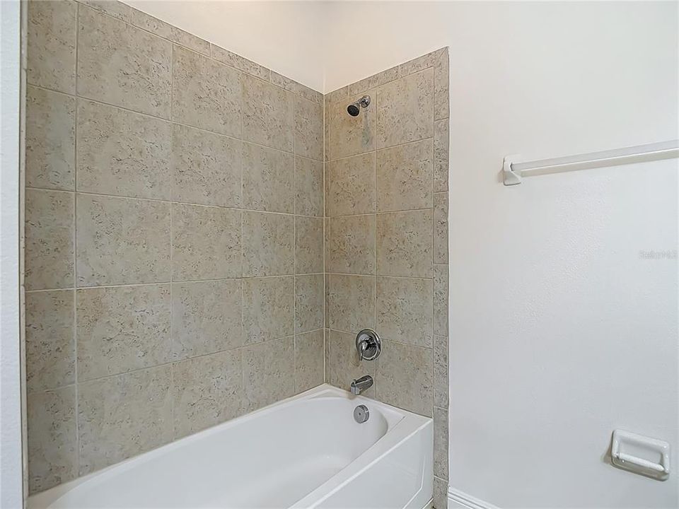 En Venta: $578,900 (5 camas, 3 baños, 2584 Pies cuadrados)