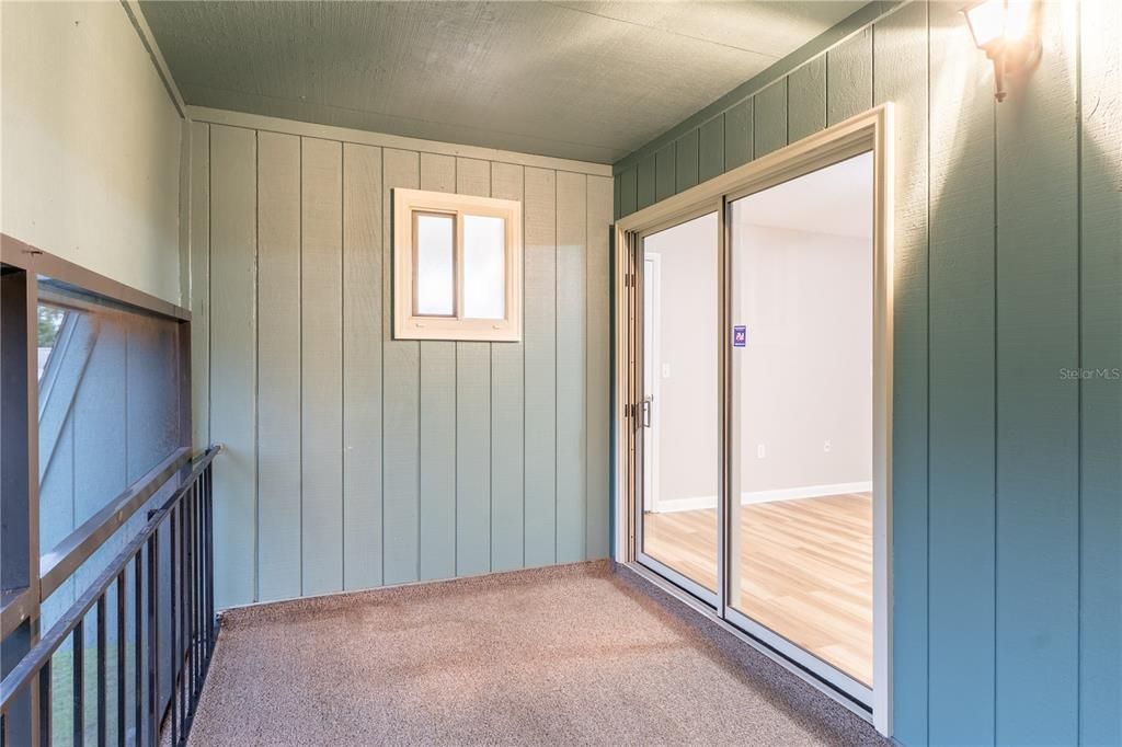 For Sale: $169,900 (3 beds, 2 baths, 1384 Square Feet)
