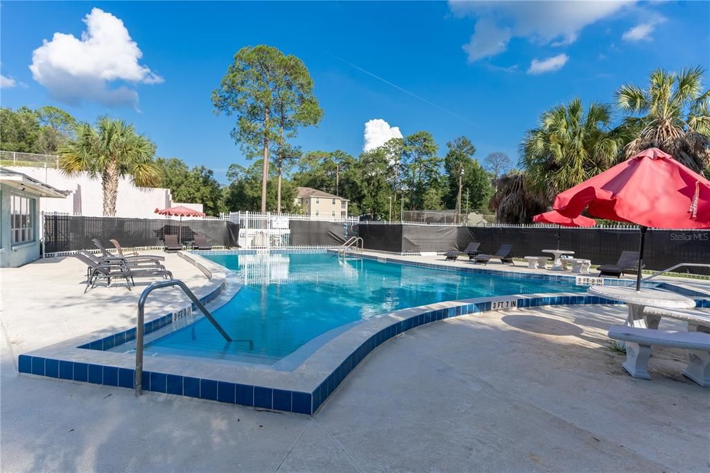 For Sale: $169,900 (3 beds, 2 baths, 1384 Square Feet)