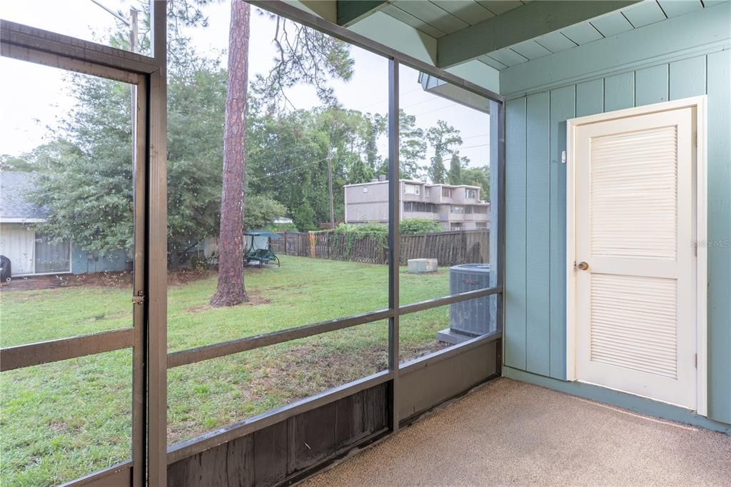 For Sale: $169,900 (3 beds, 2 baths, 1384 Square Feet)