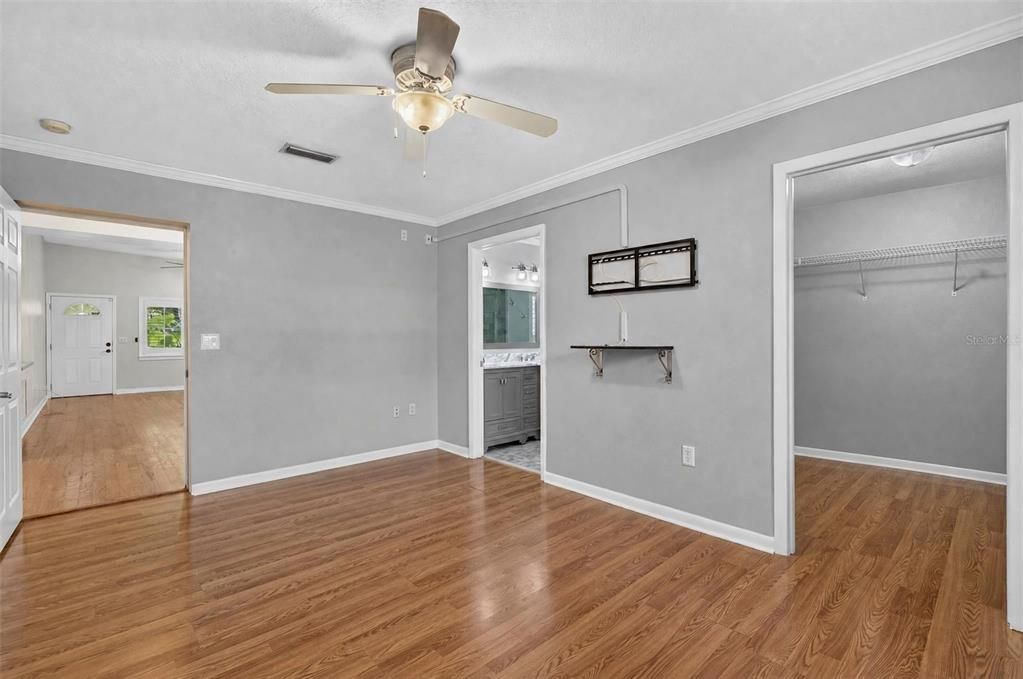 В аренду: $3,200 (3 спален, 3 ванн, 1497 Квадратных фут)