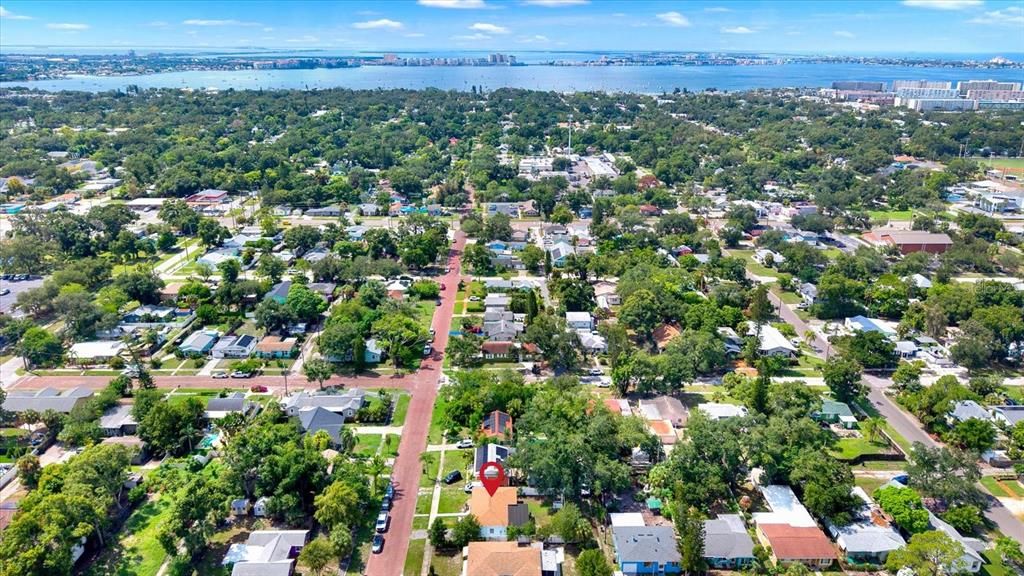 En Venta: $419,500 (2 camas, 1 baños, 1104 Pies cuadrados)