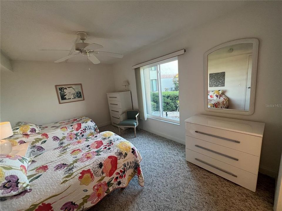 For Rent: $2,500 (2 beds, 2 baths, 890 Square Feet)
