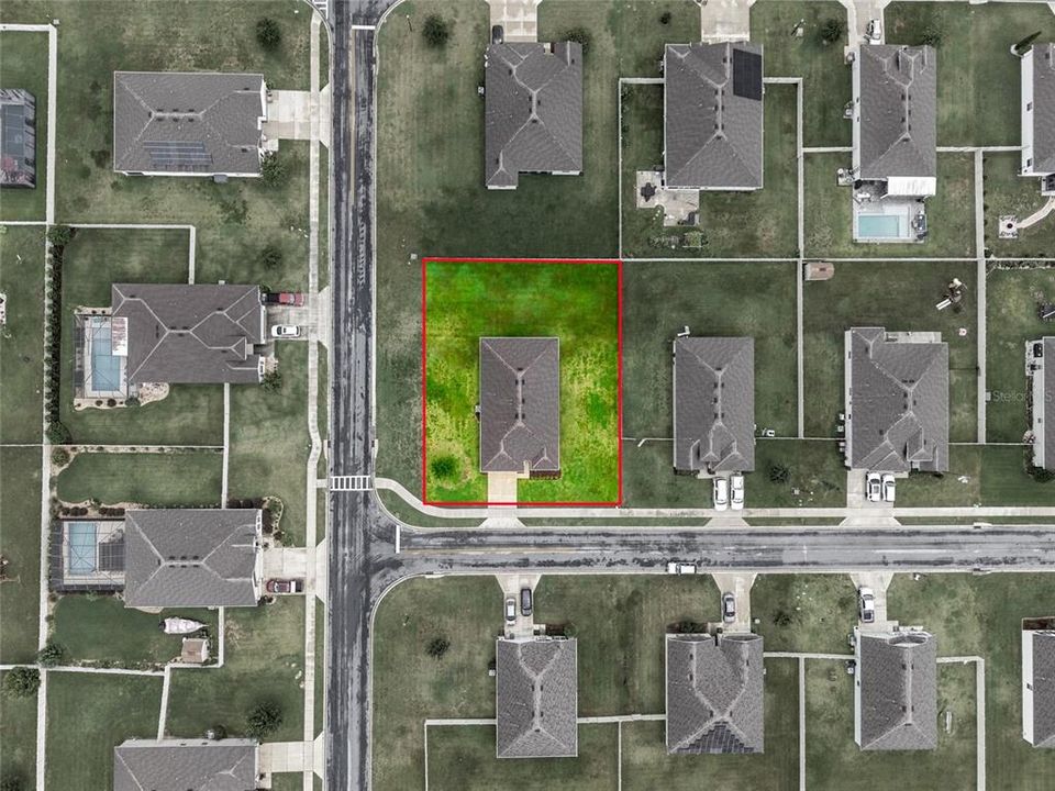 For Sale: $324,900 (4 beds, 2 baths, 2053 Square Feet)