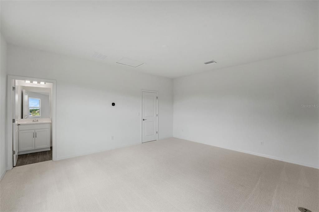 На продажу: $458,990 (4 спален, 3 ванн, 2699 Квадратных фут)