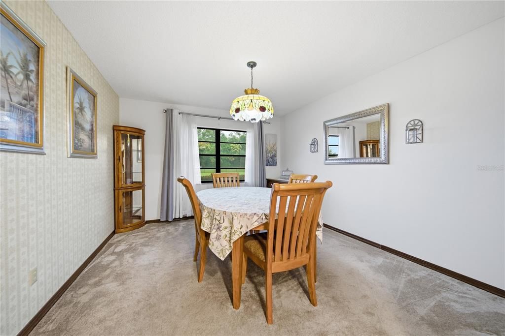 For Sale: $530,000 (3 beds, 3 baths, 2015 Square Feet)