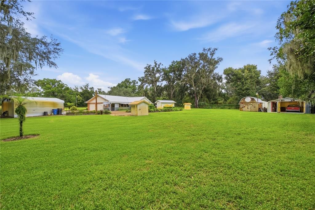 For Sale: $530,000 (3 beds, 3 baths, 2015 Square Feet)