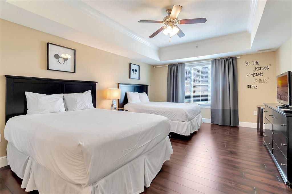 For Sale: $340,000 (2 beds, 2 baths, 1430 Square Feet)