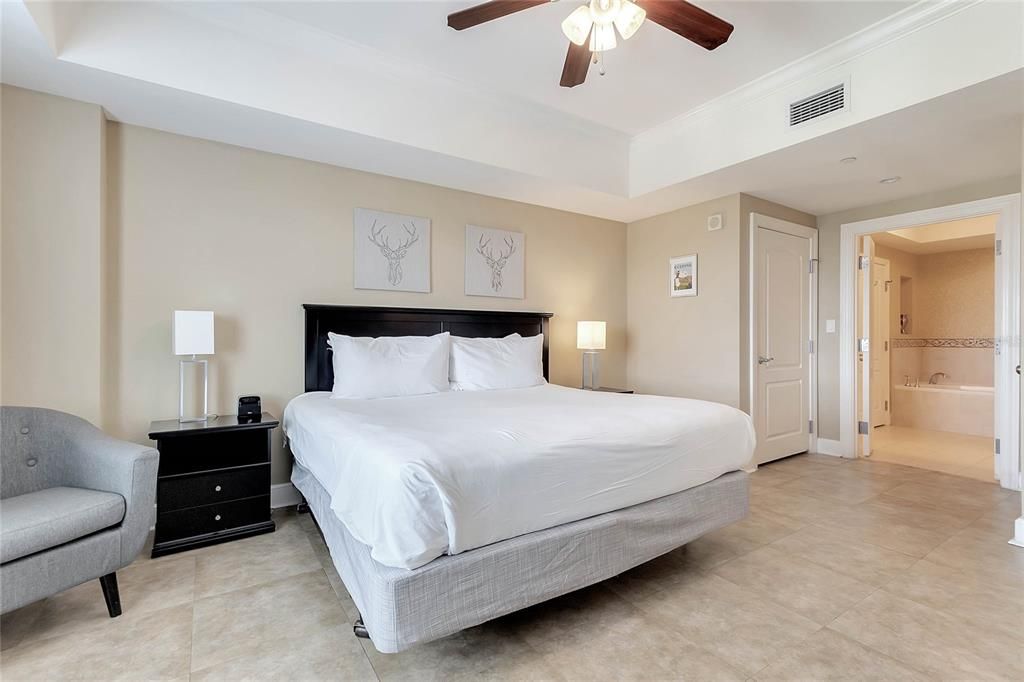 For Sale: $340,000 (2 beds, 2 baths, 1430 Square Feet)