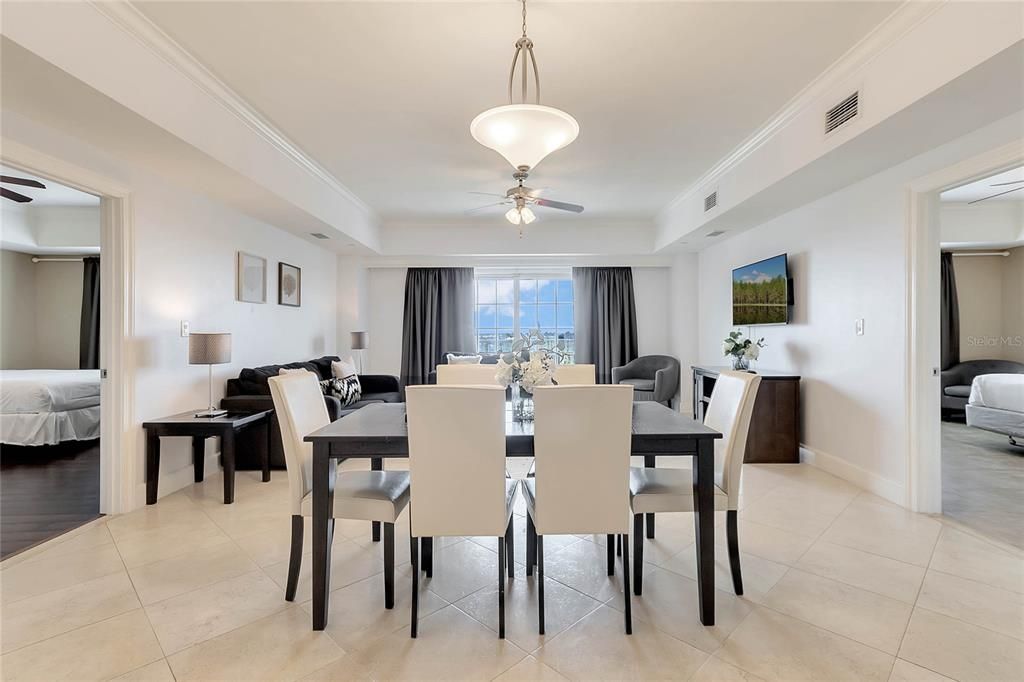 For Sale: $340,000 (2 beds, 2 baths, 1430 Square Feet)