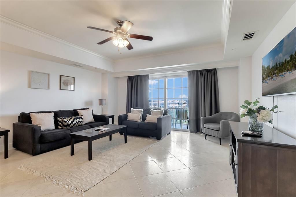 For Sale: $340,000 (2 beds, 2 baths, 1430 Square Feet)