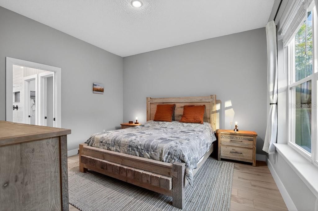 En Venta: $449,995 (3 camas, 2 baños, 1799 Pies cuadrados)