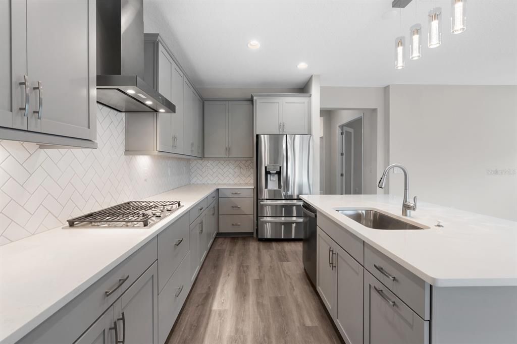 En Venta: $489,000 (3 camas, 3 baños, 2142 Pies cuadrados)