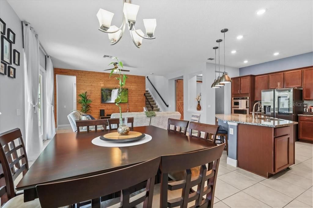 En Venta: $859,990 (4 camas, 3 baños, 2935 Pies cuadrados)