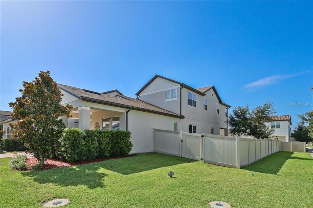 En Venta: $859,990 (4 camas, 3 baños, 2935 Pies cuadrados)