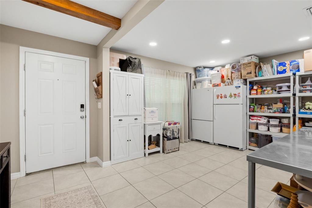 For Sale: $369,900 (5 beds, 3 baths, 2674 Square Feet)