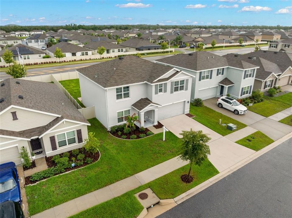 For Sale: $369,900 (5 beds, 3 baths, 2674 Square Feet)