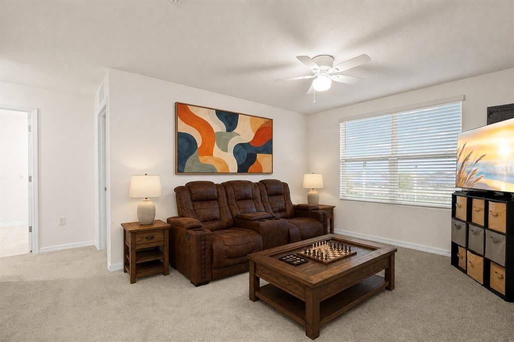 For Sale: $369,900 (5 beds, 3 baths, 2674 Square Feet)