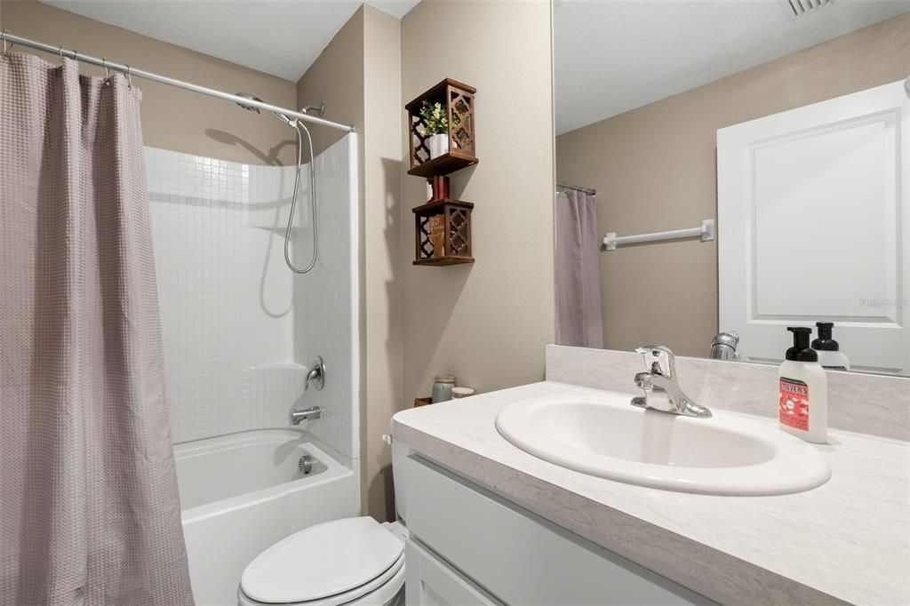 For Sale: $369,900 (5 beds, 3 baths, 2674 Square Feet)